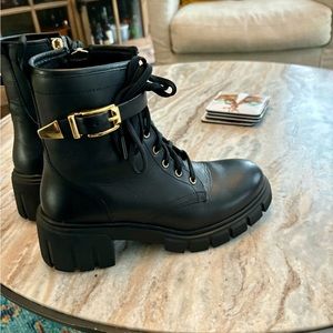 Thursday Boot Co Coda Blk/Gold combat Chelsea boots